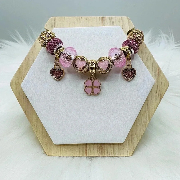 Heart & Clover Charm Bracelet Pink - Picture 1 of 4